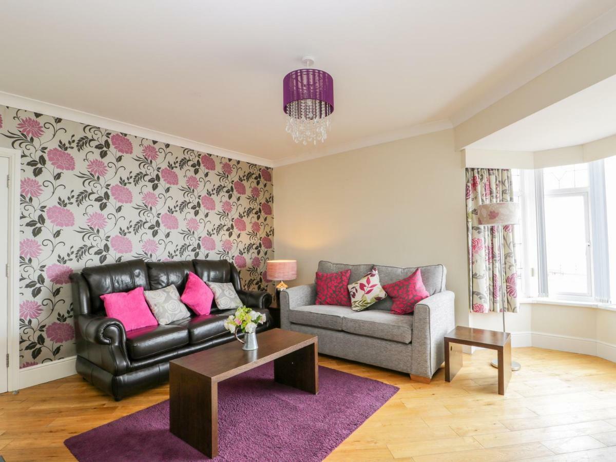 The Gansey Girl Apartment Bridlington Bagian luar foto